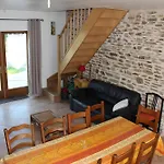 La Charreterie -ferme La Baconnerie Ferienhaus *