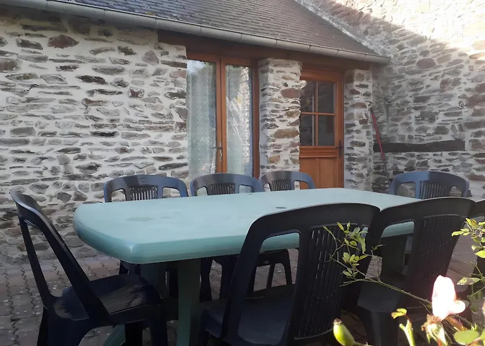 בית נופש La Charreterie -ferme La Baconnerie Sainte-Marguerite-d'Elle